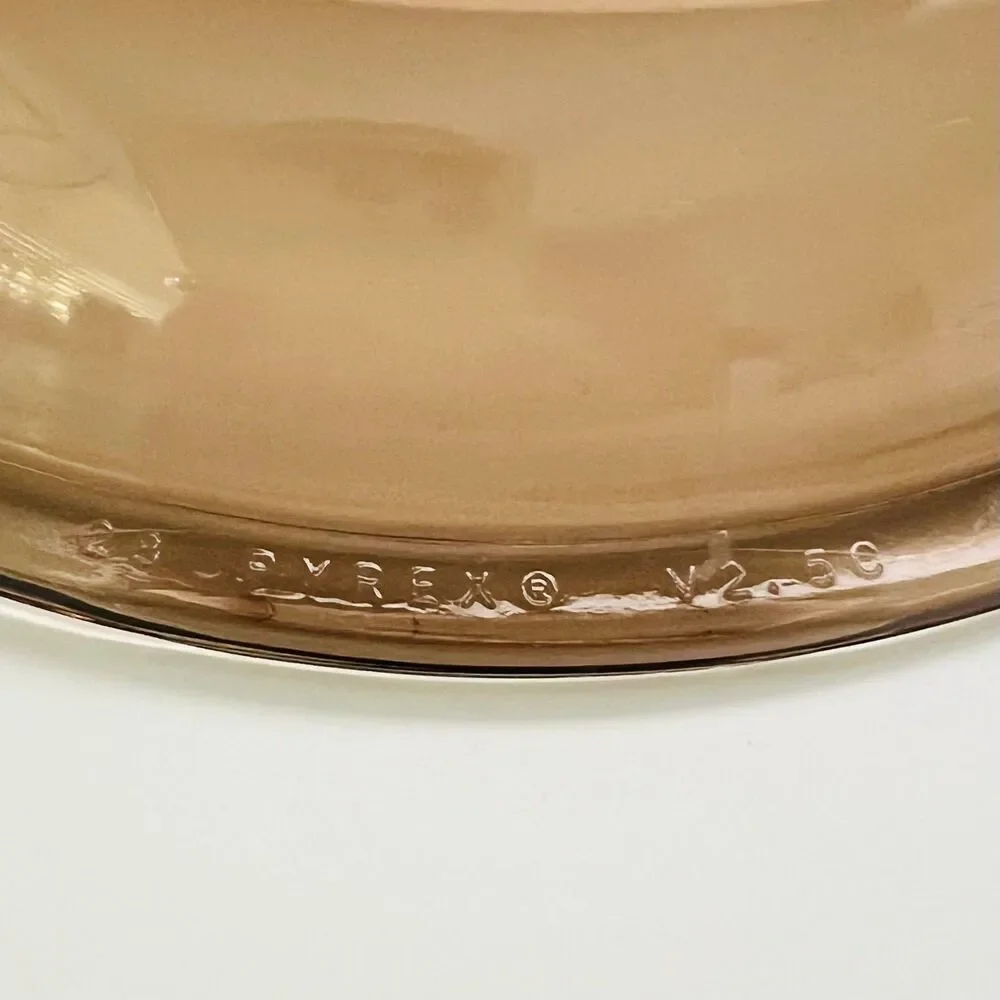 CORNING VISIONS Amber Glass V-32-B Ribbed Casserole Dish With Lid 1.5 Qt